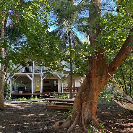 Le Coconut Lodge Avatoru ภายนอก รูปภาพ