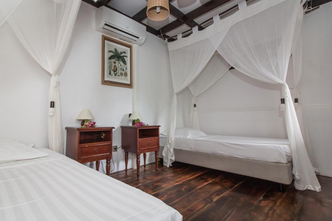 Le Coconut Lodge Avatoru ภายนอก รูปภาพ
