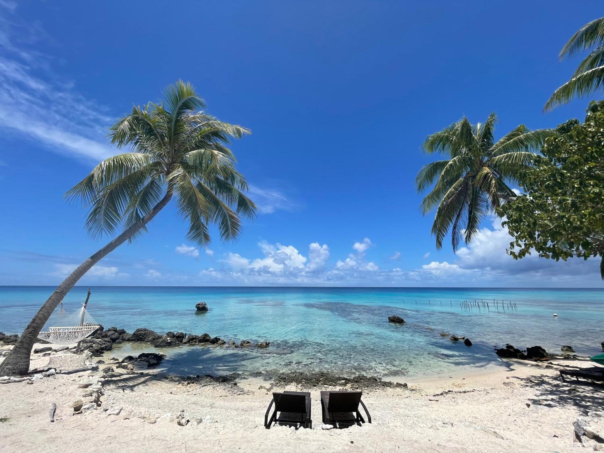 Le Coconut Lodge Avatoru ภายนอก รูปภาพ