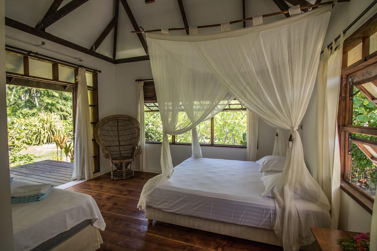 Le Coconut Lodge Avatoru ภายนอก รูปภาพ