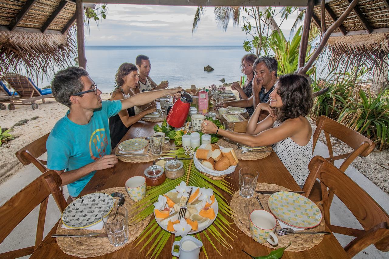 Le Coconut Lodge Avatoru ภายนอก รูปภาพ