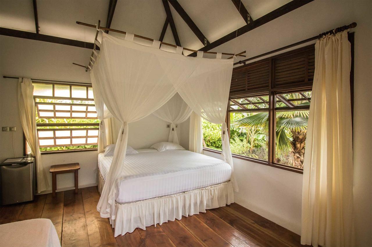 Le Coconut Lodge Avatoru ภายนอก รูปภาพ