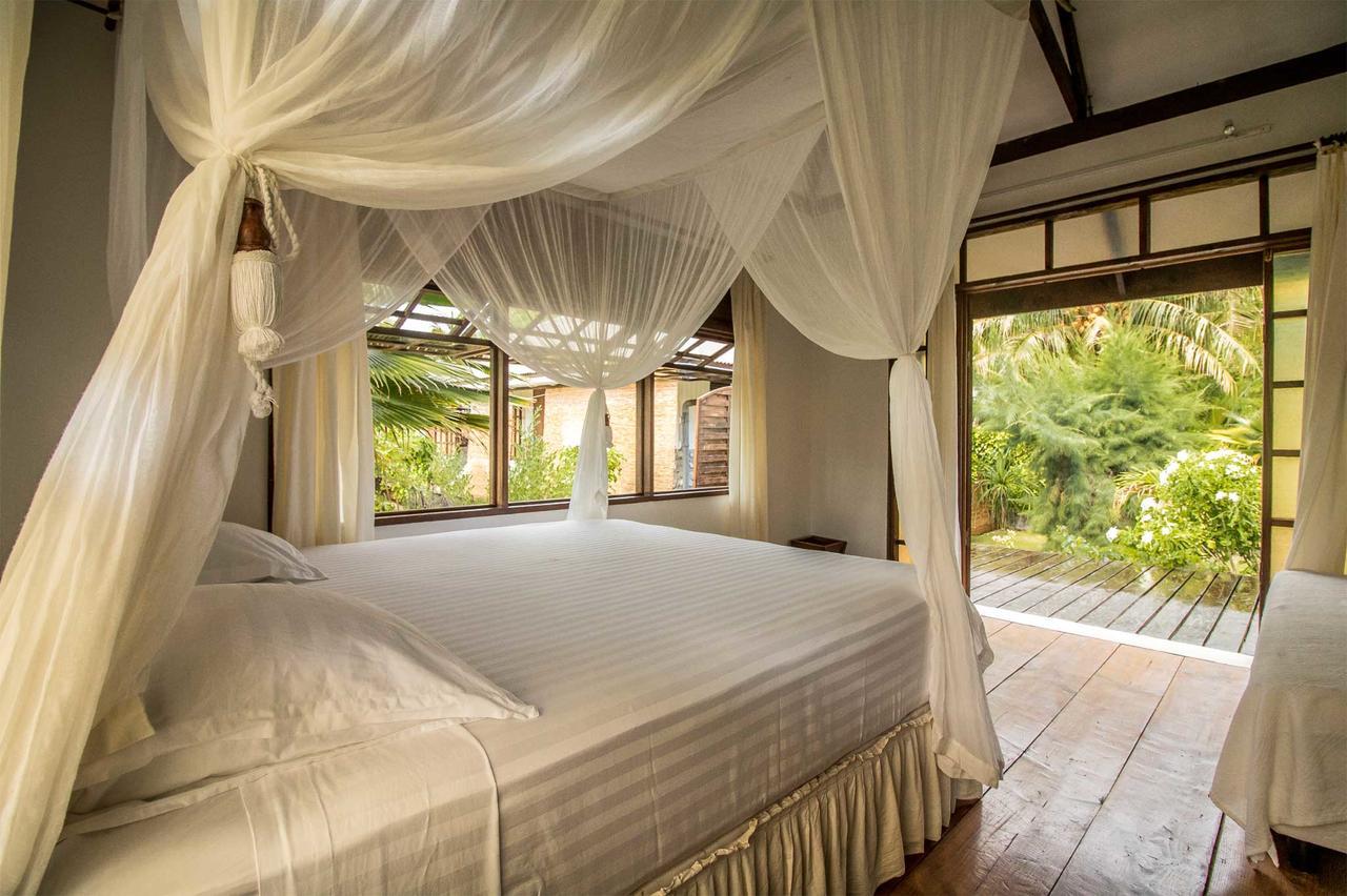 Le Coconut Lodge Avatoru ภายนอก รูปภาพ